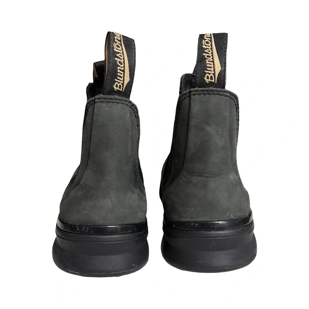 Blundstone Women’s Lug Sole Chelsea Boots #2238